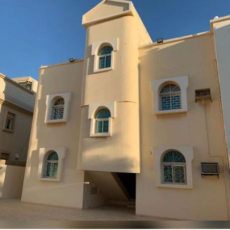 Apartamento Masaken Alkenan Yanbu Exterior foto