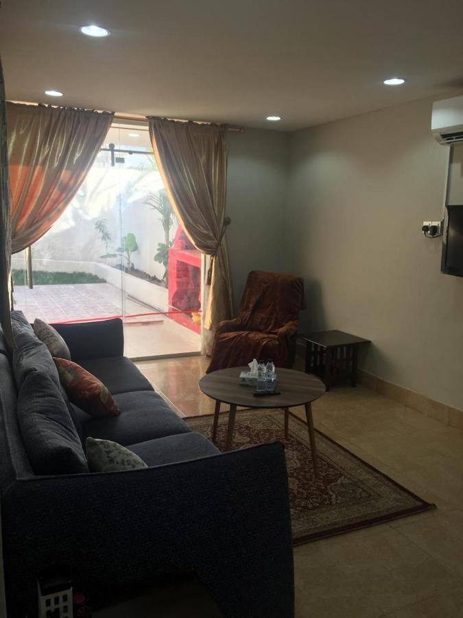 Apartamento Masaken Alkenan Yanbu Exterior foto
