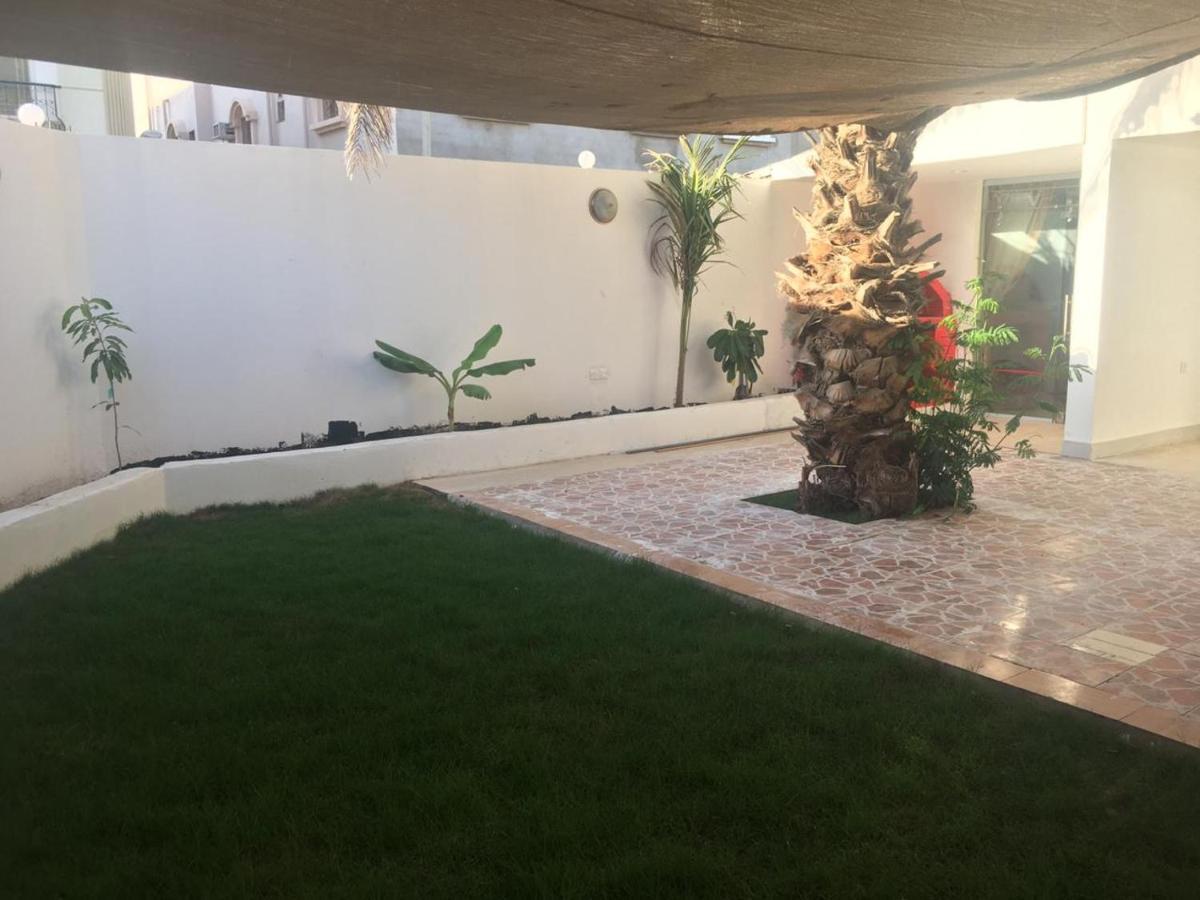 Apartamento Masaken Alkenan Yanbu Exterior foto