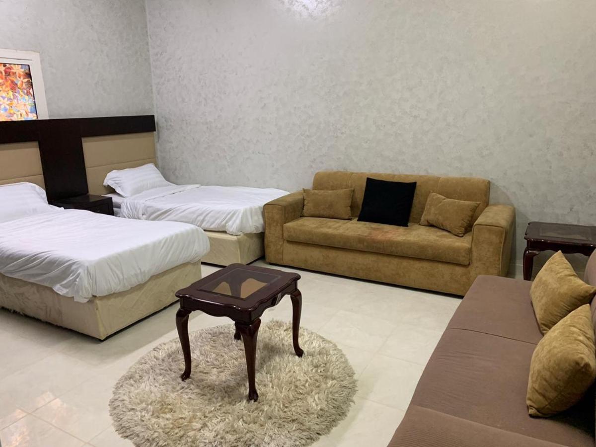 Apartamento Masaken Alkenan Yanbu Exterior foto