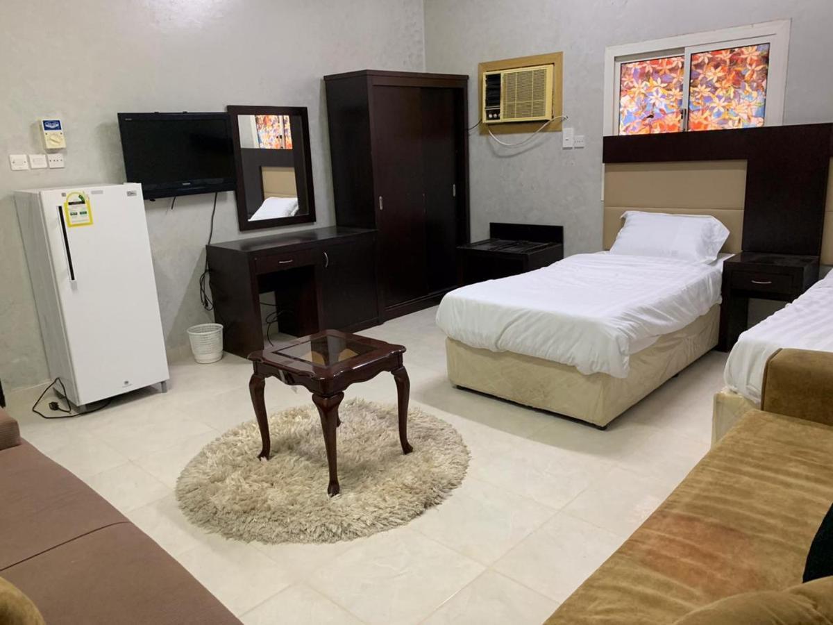 Apartamento Masaken Alkenan Yanbu Exterior foto