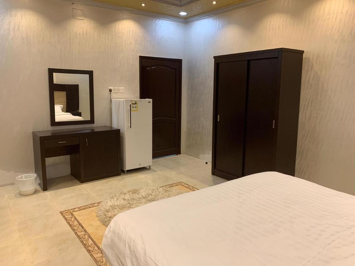 Apartamento Masaken Alkenan Yanbu Exterior foto