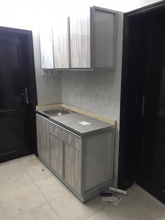 Apartamento Masaken Alkenan Yanbu Exterior foto