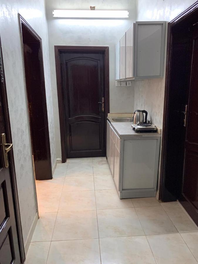 Apartamento Masaken Alkenan Yanbu Exterior foto