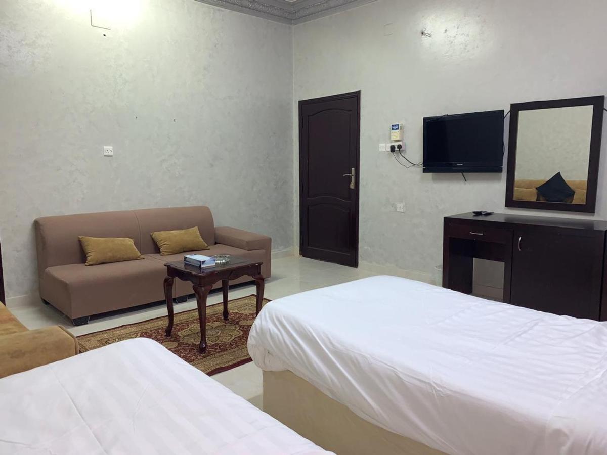 Apartamento Masaken Alkenan Yanbu Exterior foto