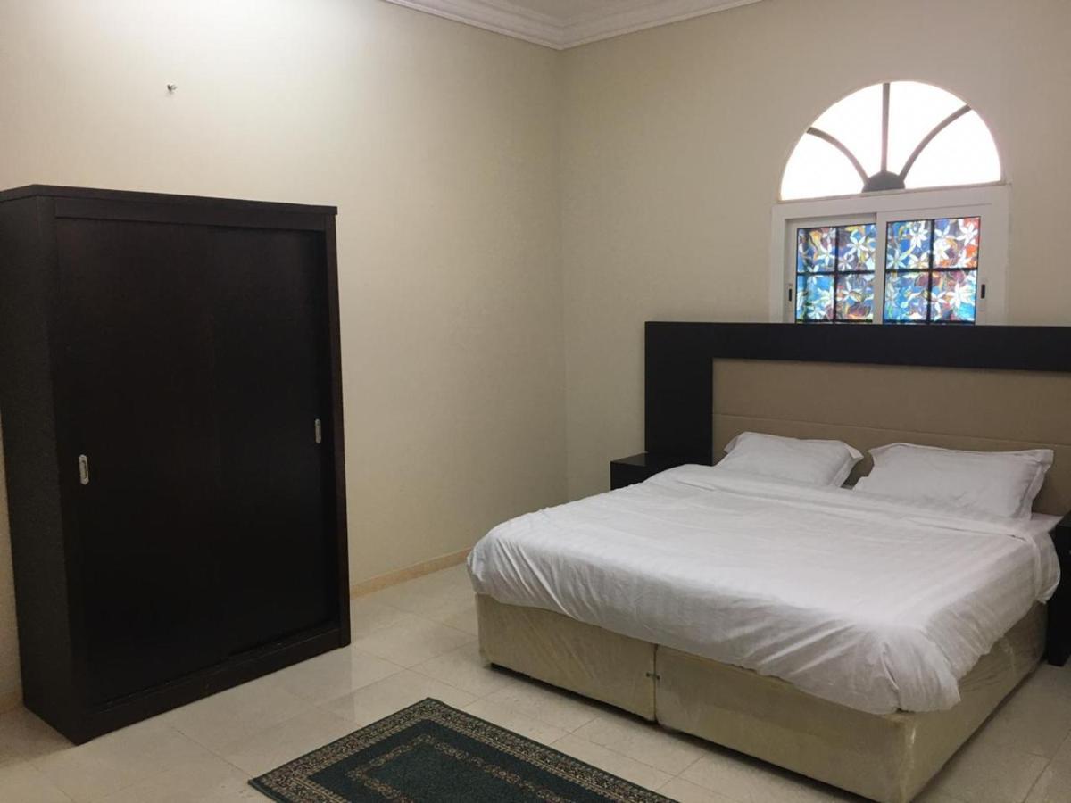Apartamento Masaken Alkenan Yanbu Exterior foto