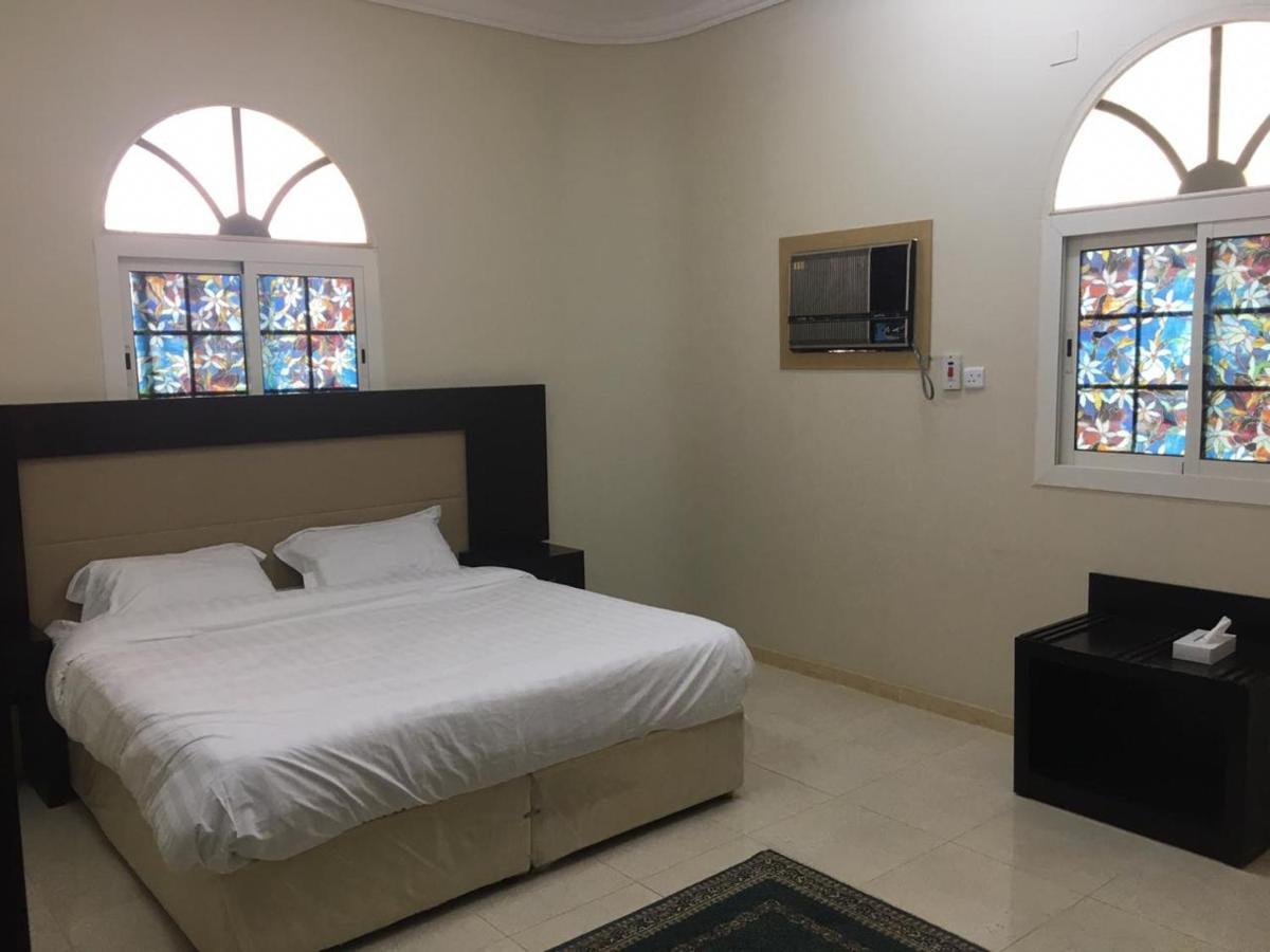 Apartamento Masaken Alkenan Yanbu Exterior foto