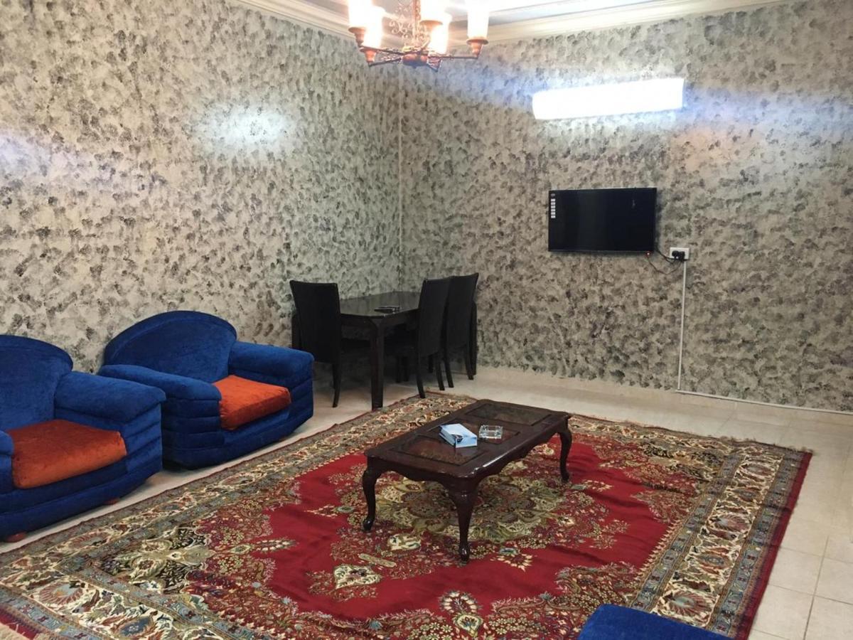 Apartamento Masaken Alkenan Yanbu Exterior foto