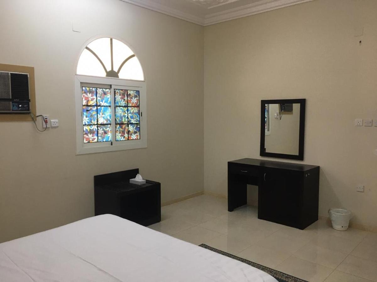 Apartamento Masaken Alkenan Yanbu Exterior foto