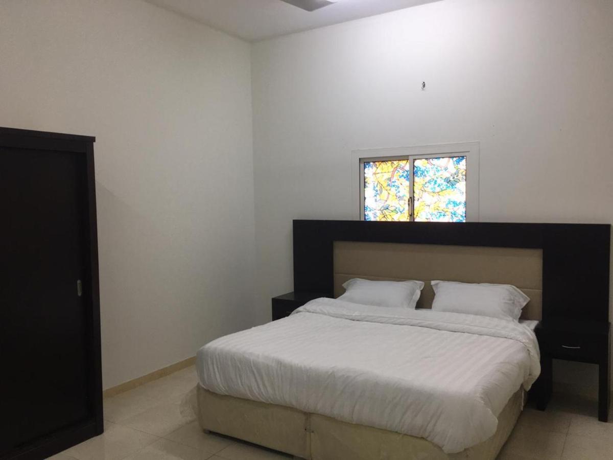 Apartamento Masaken Alkenan Yanbu Exterior foto